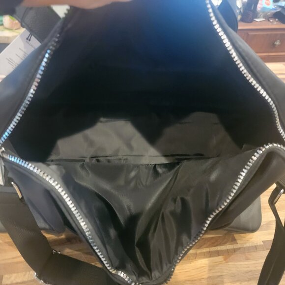 Jimmy Choo Parfums Black Weekend Bag - Picture 9 of 11